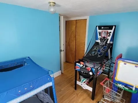 Bedroom - 6 Pinevale St # -8, Springfield, MA 01151 photo 3 of 6