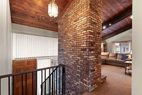 152 Cherry St, Gloucester, MA 01930 photo 5