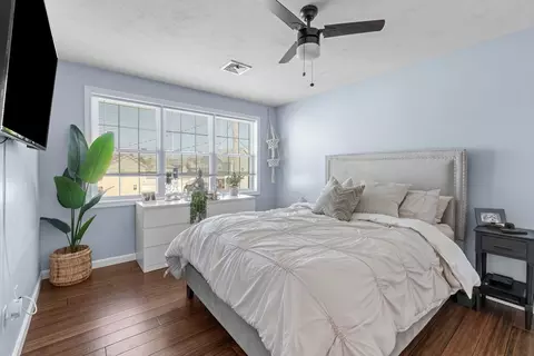 Bedroom - 33 Tiffany Dr, Fall River, MA 02723 photo 2 of 3