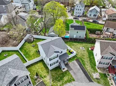 Exterior - 33 Tiffany Dr, Fall River, MA 02723 photo 10 of 11