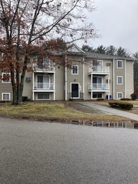 451 School St #7-1, Marshfield, MA 02050
