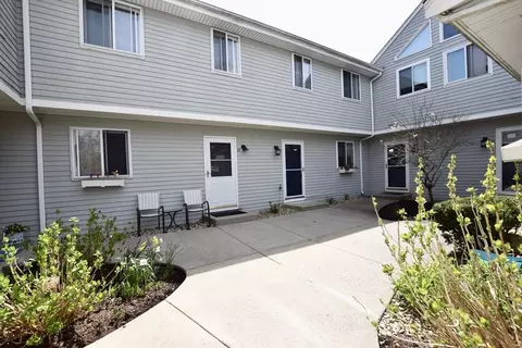 201 Lake St #32, Weymouth, MA 02189