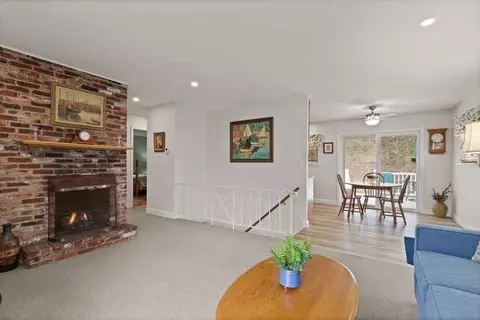 Living - 6 Ronna Rd, Gloucester, MA 01930 photo 2 of 5