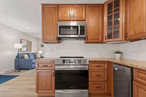 Kitchen - 6 Ronna Rd, Gloucester, MA 01930 photo 2 of 5