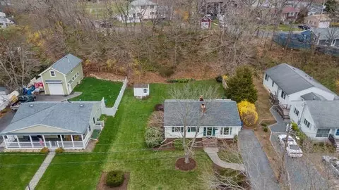 Exterior - 6 Ronna Rd, Gloucester, MA 01930 photo 3 of 13
