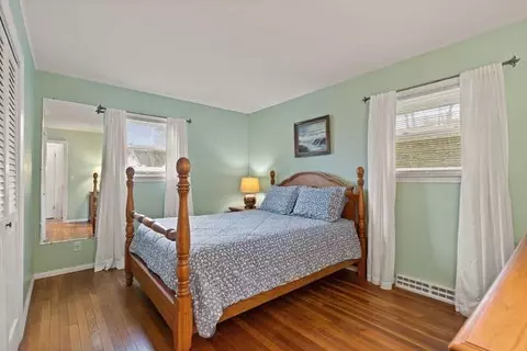 Bedroom - 6 Ronna Rd, Gloucester, MA 01930 photo 1 of 5