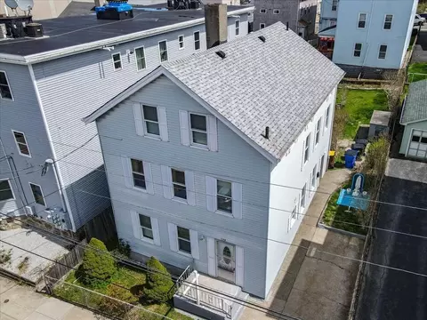 Exterior - 128 Diman St, Fall River, MA 02721 photo 2 of 6