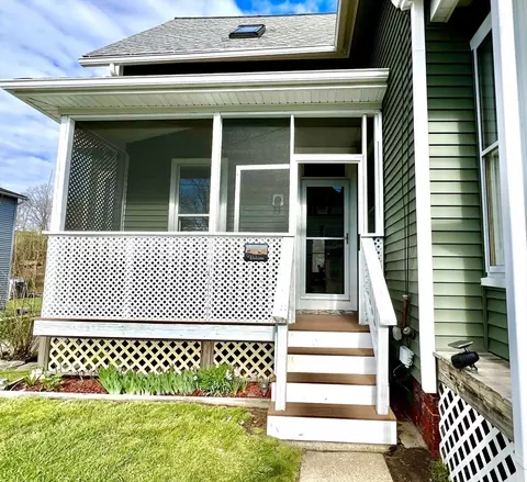 Exterior - 96 Chase Ave, Webster, MA 01570 photo 3 of 17