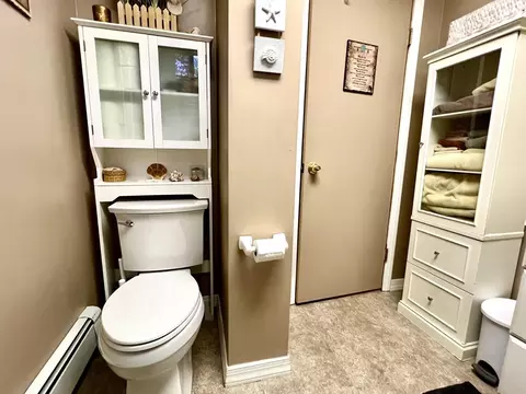 Bath - 96 Chase Ave, Webster, MA 01570 photo 3 of 4