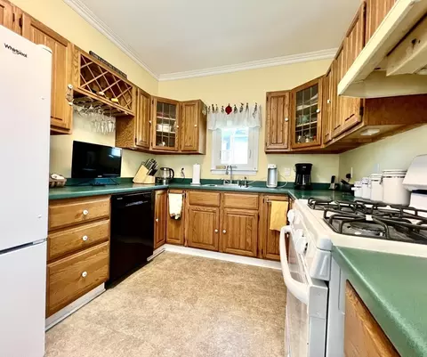 Kitchen - 96 Chase Ave, Webster, MA 01570 photo 1 of 2