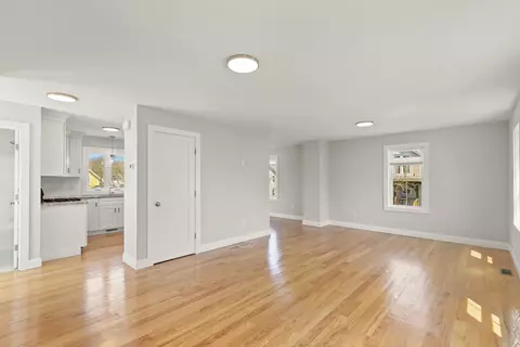 Living - 30 Twelfth St, Wareham, MA 02558 photo 1 of 4