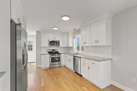 Kitchen - 30 Twelfth St, Wareham, MA 02558 photo 3 of 3