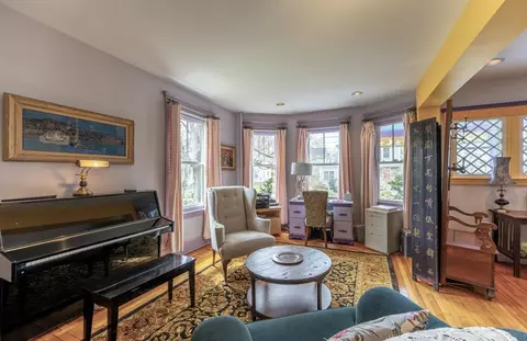 Living - 48 Lyman Rd, Northampton, MA 01060 photo 3 of 6
