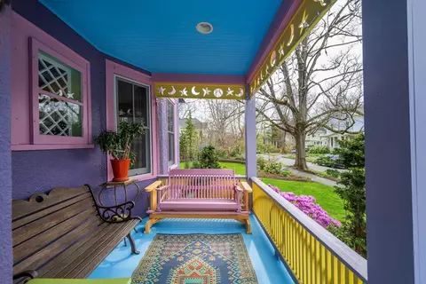 Exterior - 48 Lyman Rd, Northampton, MA 01060 photo 7 of 10