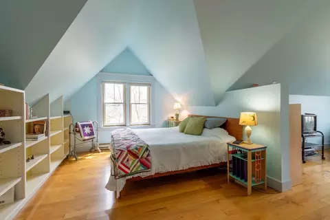 Bedroom - 48 Lyman Rd, Northampton, MA 01060 photo 5 of 8