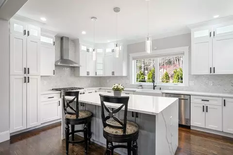 Kitchen - 46 Overbrook Dr, Wellesley, MA 02482 photo 1 of 3