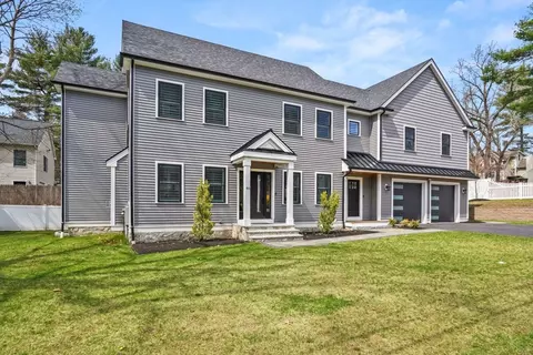 Exterior - 46 Overbrook Dr, Wellesley, MA 02482 photo 2 of 4