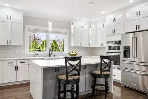 Kitchen - 46 Overbrook Dr, Wellesley, MA 02482 photo 2 of 3