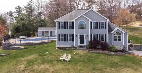 37 Longview Cir, Pelham, NH 03076