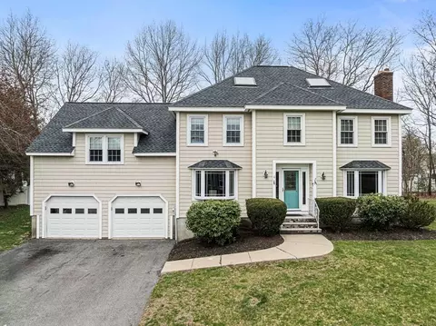 6 Goodale Ter, Peabody, MA 01960