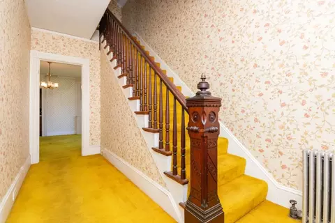 Entry Way - 20 Queen St, Franklin, MA 02038 photo 1 of 1