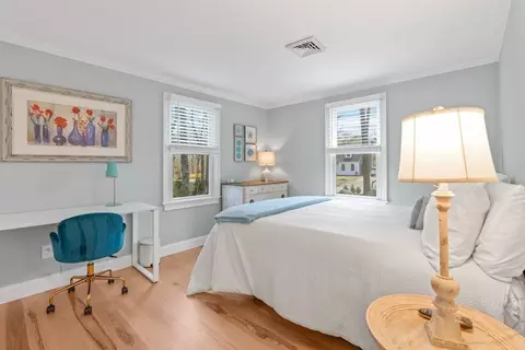 Bedroom - 19 Saddleback Rd, Mashpee, MA 02649 photo 3 of 5