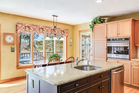 Kitchen - 47 Bayshore Dr, Mashpee, MA 02649 photo 2 of 3