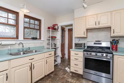 Kitchen - 12 Pinehurst Rd, Holyoke, MA 01040 photo 4 of 4