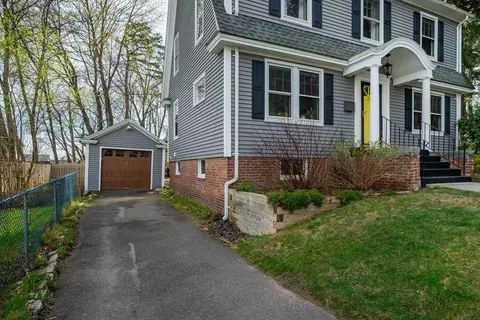 Exterior - 12 Pinehurst Rd, Holyoke, MA 01040 photo 4 of 11