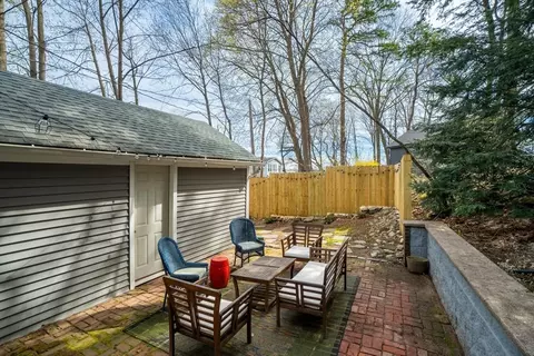 Exterior - 12 Pinehurst Rd, Holyoke, MA 01040 photo 10 of 11