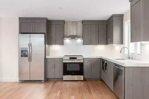 331 Columbia Rd #2, Boston, MA 02124