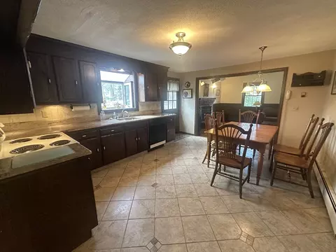Kitchen - 42 Longbow Rd, Danvers, MA 01923 photo 1 of 2