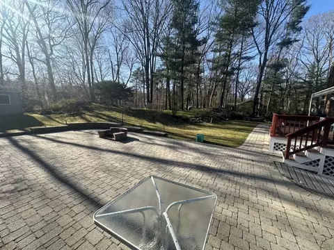 View/Area - 42 Longbow Rd, Danvers, MA 01923 photo 3 of 6