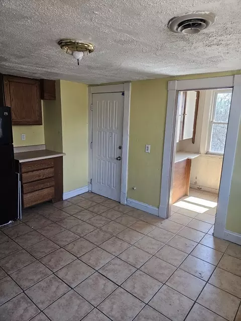 Other - 17-19 Windsor St, Springfield, MA 01105 photo 6 of 7