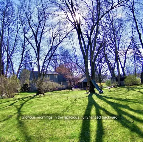 55 Cherry Ln, Amherst, MA 01002 photo 39