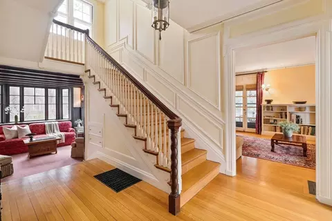 285 Clinton Rd, Brookline, MA 02445 photo 7