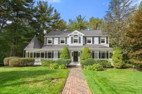 20 Windemere Way, Bridgewater, MA 02324