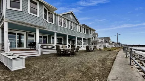 44 Long Bch #5, Rockport, MA 01966