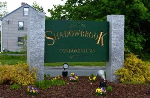 16 Shadowbrook Ln #31, Milford, MA 01757