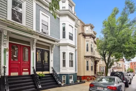 9 Gates St #3, Boston, MA 02127
