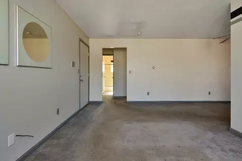 6 Venice St #E6, Danvers, MA 01923 photo 12