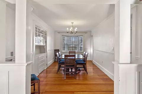 Dining - 121 Leonard St, Gloucester, MA 01930 photo 3 of 4