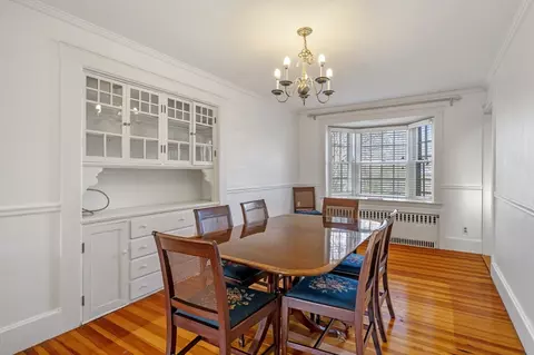 Dining - 121 Leonard St, Gloucester, MA 01930 photo 1 of 4