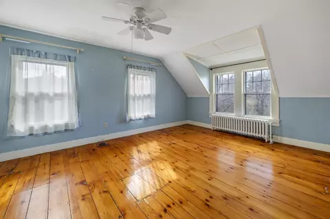 Other - 121 Leonard St, Gloucester, MA 01930 photo 6 of 10