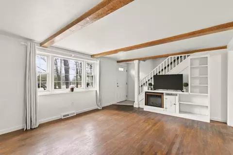 Living - 18 Linwood Ave, Wareham, MA 02571 photo 3 of 3