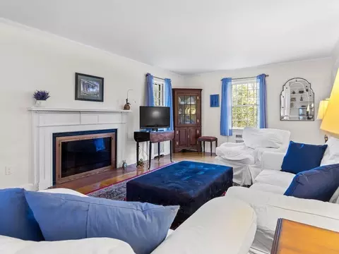 Living - 130 Beverly Rd, Brookline, MA 02467 photo 2 of 3