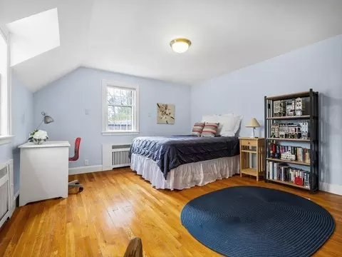 Bedroom - 130 Beverly Rd, Brookline, MA 02467 photo 4 of 6