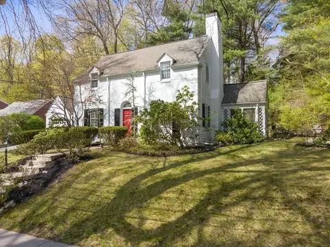 Exterior - 130 Beverly Rd, Brookline, MA 02467 photo 7 of 7