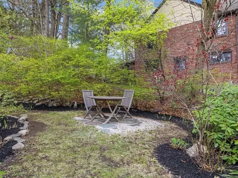 Exterior - 130 Beverly Rd, Brookline, MA 02467 photo 5 of 7