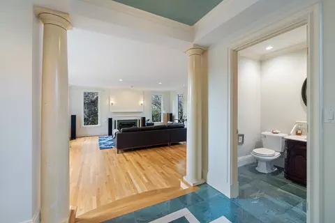 Other - 105 Beacon St, Marblehead, MA 01945 photo 1 of 5
